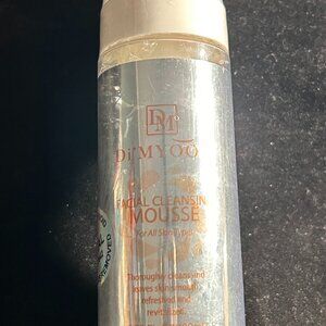 Di'Myoor Facial Cleansing Mousse